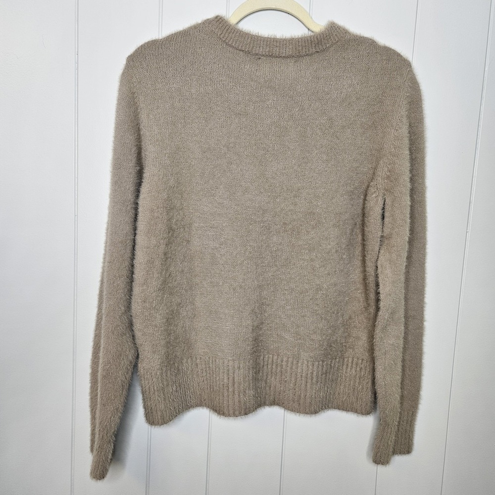 Old Navy Women's Pullover Sweater Large  Soft Long Sleeve Beige - Picture 2 of 5